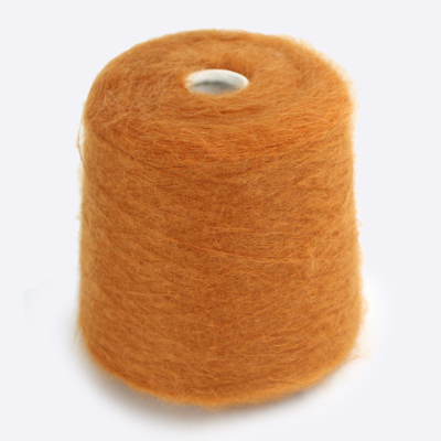 Бобина Eloisa (70% суперкид мохер, 5% меринос, 25% ПА), 1000 м. (3882, Тыквенный латте)