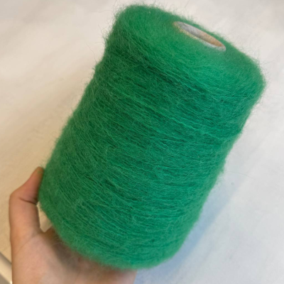 Бобина Louis Vuitton Stock Луи Виттон (Sandra 12, Перечная мята, 400 м, 90% вспушенный меринос, 10% Па)