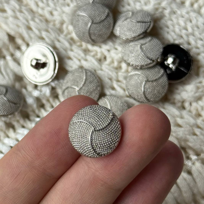 Пуговицы Sandra, Трио, размер 20 (62492-20-2, Серебро)