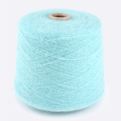 Бобина KIDSILK (70% кидмохер, 30% шелк), 900 м. (P-304, Гладь воды)