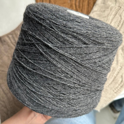 Бобина Freedom by Wooldom (75% беби альпака, 15% кашемир, 10% ПА), 350 м. (712, Графитовая Сойка)