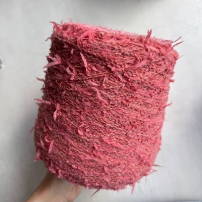 Бобина Plume (40% меринос, 60% Па), 360 м (18022, Персик)