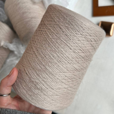 Бобина Coarsehair by Loro Piana (100% кашемир) (258917 Sabbia, Мускат 550 м.)
