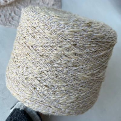 Бобина Bigger Granprix (64% хлопок, 30% вискоза, 6% сияние), 200 м. (1300, 220 м., Золотая ваниль)