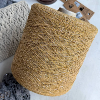 Бобина Tequila (25% хлопок, 21% люрекс, 54% Па), 640 м. (7305, Сиена)