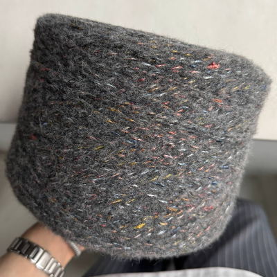 Бобина Taurus VIP (50% альпака, 32% вискоза, 18% Па) (81818, Нуар, 190 м.)