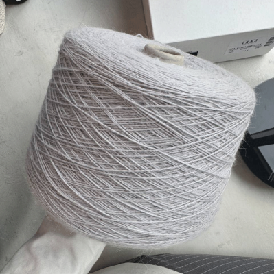 Бобина Luisa by Casa del Filato (60% ангора, 20% меринос, 20% Па) (0862, Перле 750 м.)