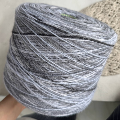 Бобина D&G Stock (Moira, 80% меринос, 20% Па, 027875, 350 м)