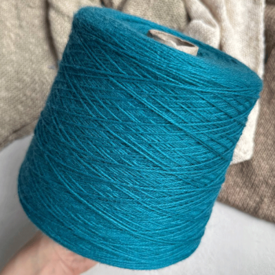 Бобина Socks 4/12 (75% Меринос, 25% Па), 300 м. (6024, Петролика)