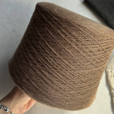 Бобина TIBET by Filcom (50% як, 50% шелк), 550 м. (Camello, Кемел)