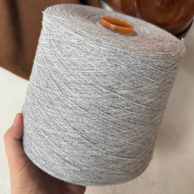 Бобина Supergeelong 1/15 Zegna Baruffa (100% меринос), 1500 м. (783766, Акула)