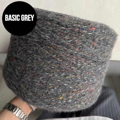 Бобина Taurus VIP (50% альпака, 32% вискоза, 18% Па) (81818, Нуар, 190 м.)