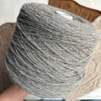 Бобина Freedom by Wooldom (75% беби альпака, 15% кашемир, 10% ПА), 350 м. (711, Шиншилла)