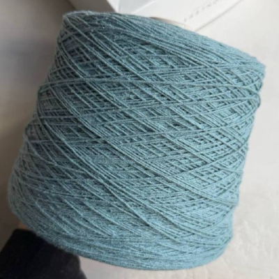 Бобина Bourrette Royalsilk (100% буретный шелк), 370 м. (TN 021, Дорблю шелковая)
