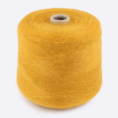 Бобина MoonLight (80% кидмохер, 5% меринос, 13% ПА, 2% эластан), 550 м. (11715, Горчица)