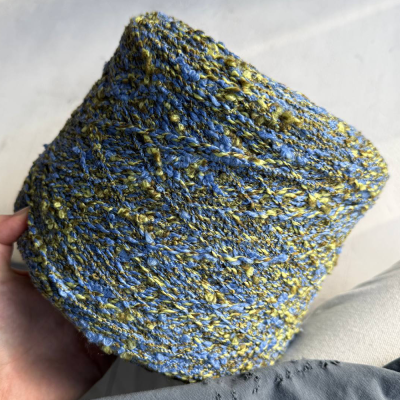 Бобина CHANEL 1400 (95% меринос экстрафайн, 5% ПА), 140 м. (600031, Венеция)