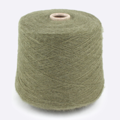 Бобина альпака на шелке Alpaca Silk (72% альпака сури, 28% шелк), 900 м. (90311, Хаки Оливия)