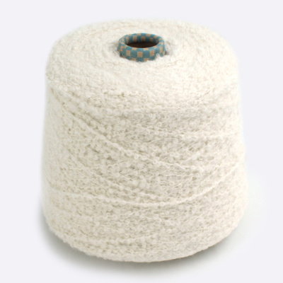 Бобина Silvana (75% суперкидмохер, 25% шелк), 250 м. (05, Молочный)