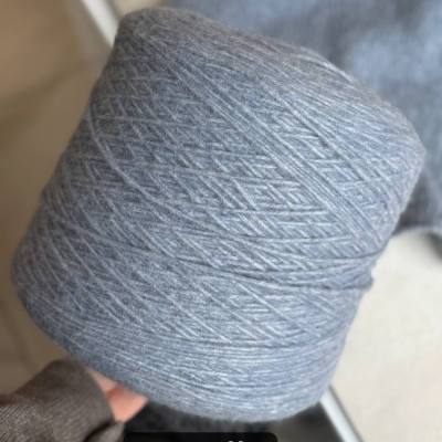 Бобина Barranca (32% альпака суперфайн, 12% меринос, 34% Па, 22% Пл), 220 м. (1594, Fiordo)