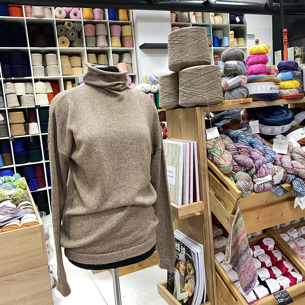 Купить описание вязания. водолазка из яка на шелке на вязальной машинке ...