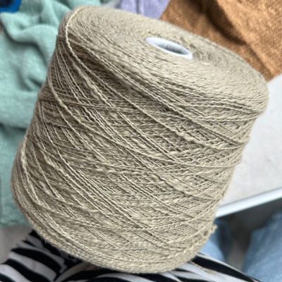 Бобина хлопок Adel (100% хлопок), 370 м. (21651, Гречишный мед)