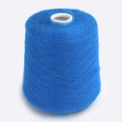 Бобина Eloisa (70% суперкид мохер, 5% меринос, 25% ПА), 1000 м. (5432, Электрик)