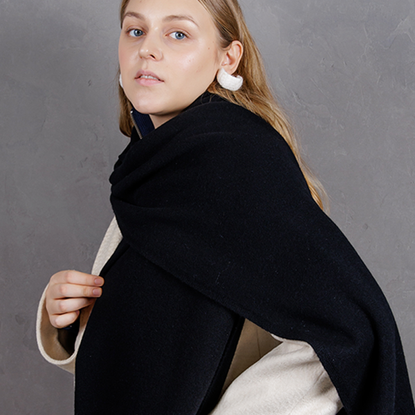 Кашемировый палантин by WoolDom, Блек Опиум