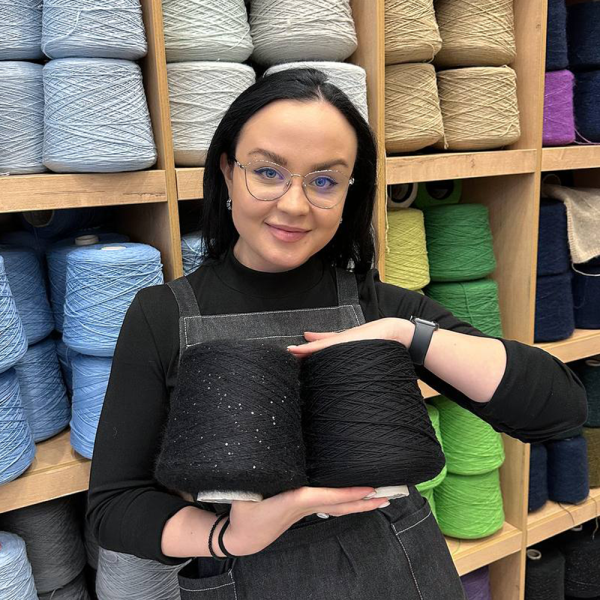 Бобина Pailettes KidMohair by WoolDom