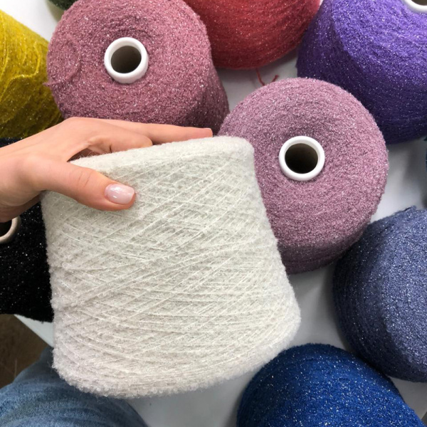 Бобина Lumiere by Lanificio dell Olivo Бобина Lumiere by Lanificio dell Olivo