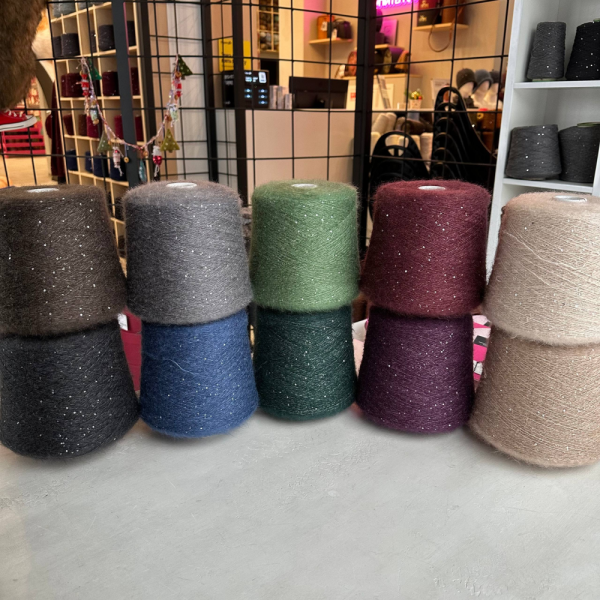 Бобина Silkid Sequins by WoolDom