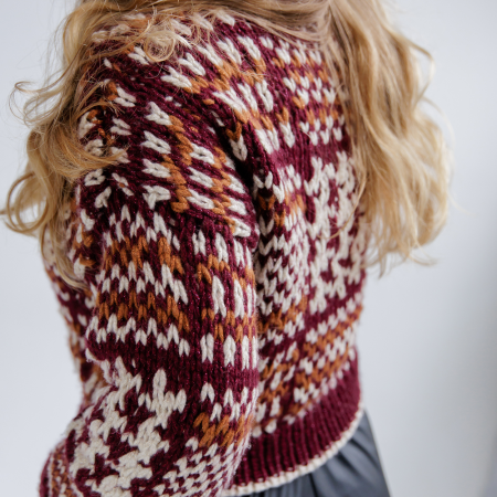 Доступ. Совместник Жаккард по кругу Cucinelli