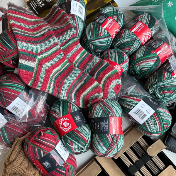 Пряжа Lana Grossa 4-х нитка LUREX Meilenweit 100 Merino Christmas