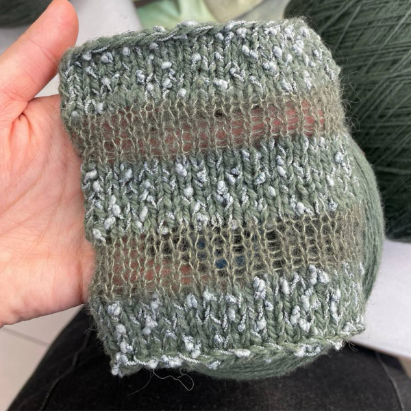 Бобина Louis Vuitton Stock