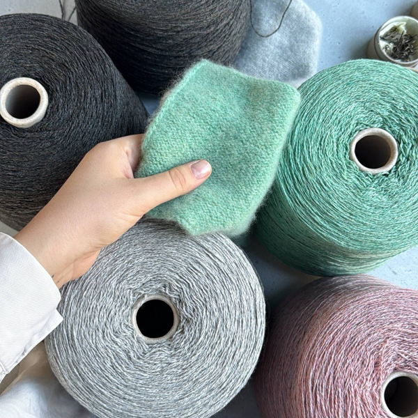 Бобина Coarsehair Loro Piana 