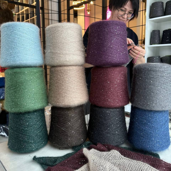 Бобина Silkid Sequins by WoolDom