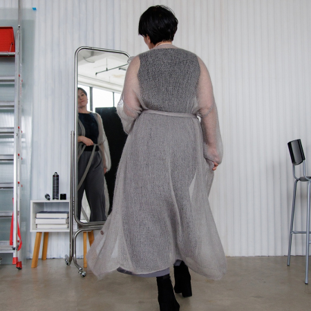 Описание вязания #Халат_с_перламутровыми_пуговицами