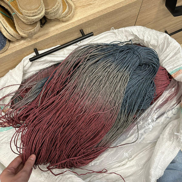 Рафия в пасме Рафаель Дольче