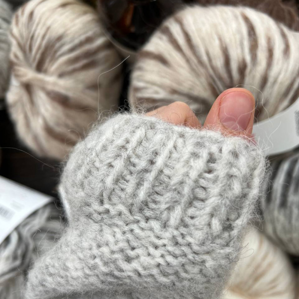 Пряжа Katia Air Alpaca Natural Colors Пряжа Katia Air Alpaca Natural Colors