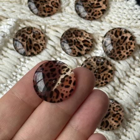 Пуговицы Sandra, размер 36