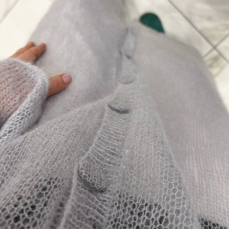 Описание вязания #Халат_с_перламутровыми_пуговицами