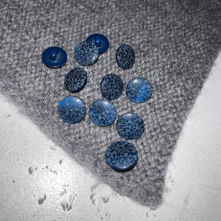 Пуговицы Sandra, размер 18, G