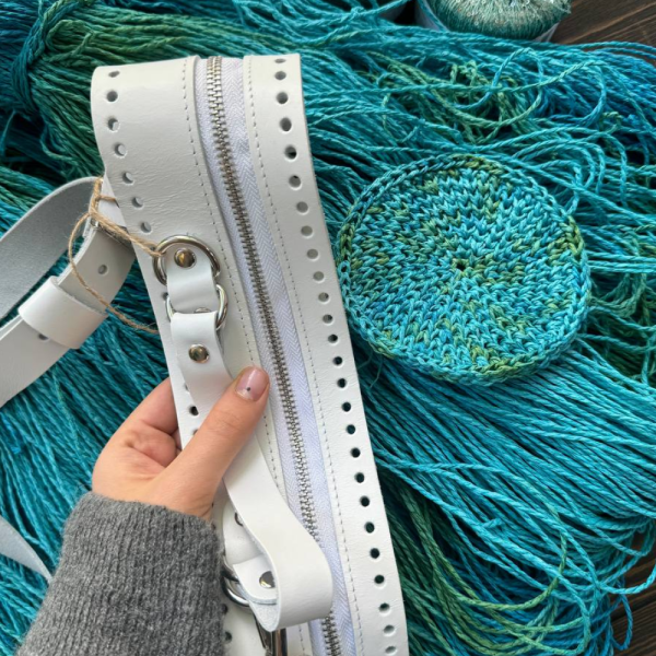 Рафия в пасме Рафаель Дольче Рафия в пасме Рафаель Дольче