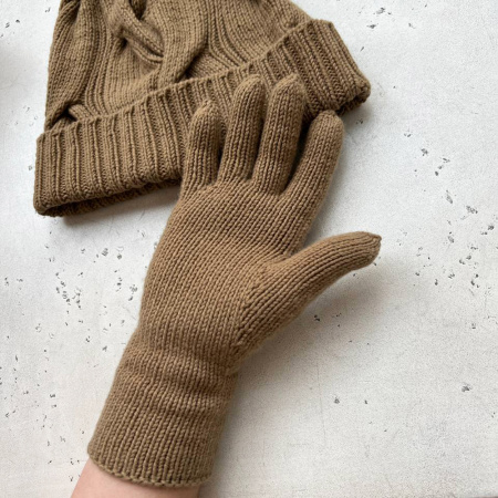 Доступ к онлайн-совместнику. Шапка + перчатки Loro Piana