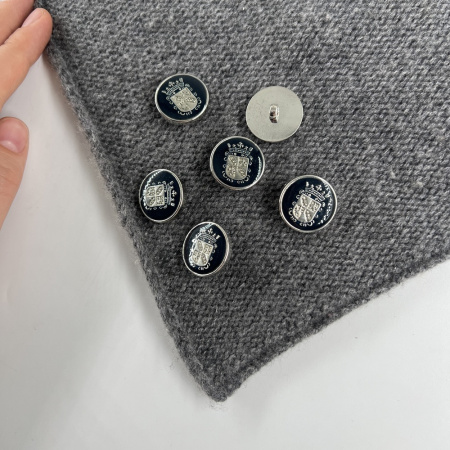 Пуговицы Sandra, размер 36, цвет 2/383 Пуговицы Sandra, размер 36, цвет 2/383