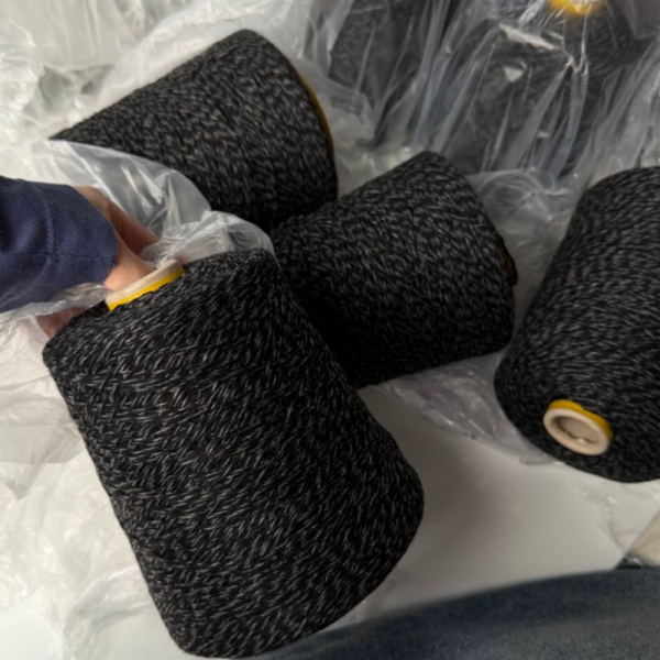 Бобина Twist Coarsehair by Loro Piana