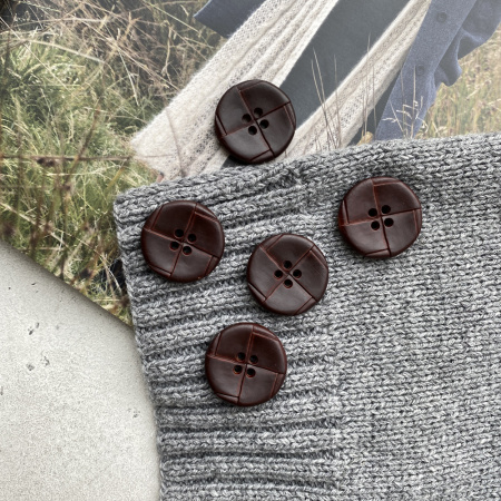 Пуговицы Sandra размер 44