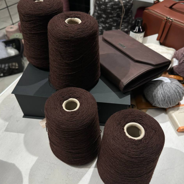 Бобина Coarsehair by Loro Piana Бобина Coarsehair by Loro Piana