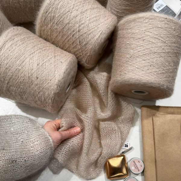 Бобина Silkid Sequins by WoolDom