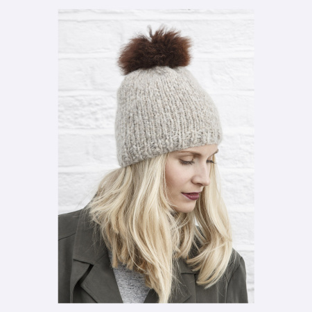 Книга Rowan Winter Essential Knits Quail Studio Книга Rowan Winter Essential Knits Quail Studio