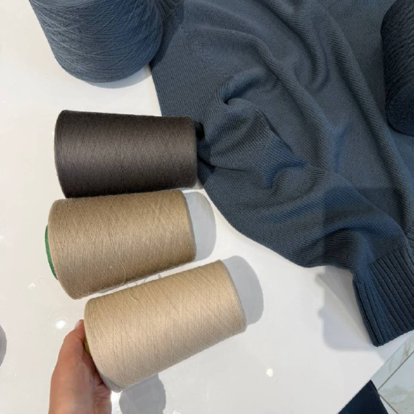 Бобина меринос как кашемир Loro Piana